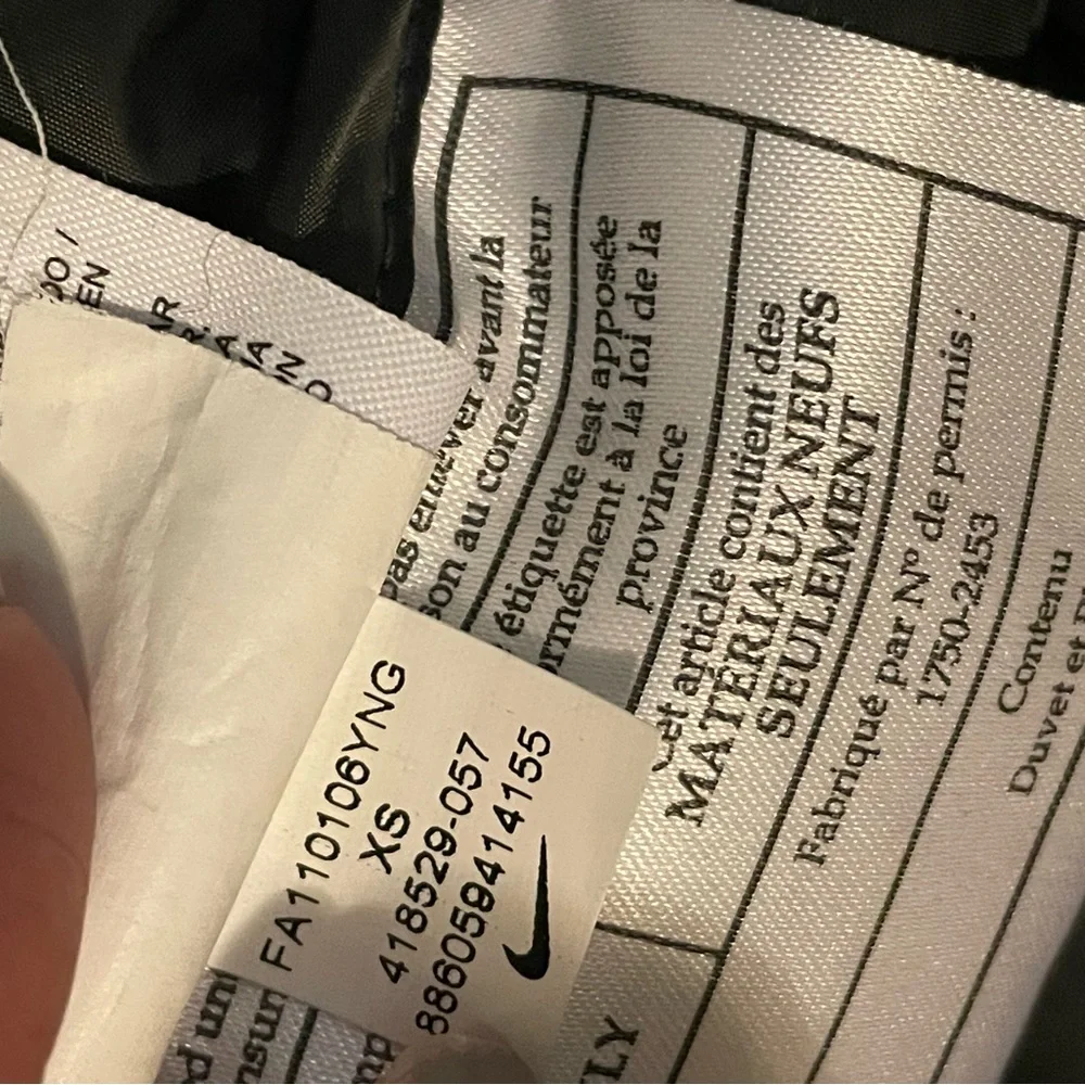 Very warm Nike down jacket - Picture 14 of 15